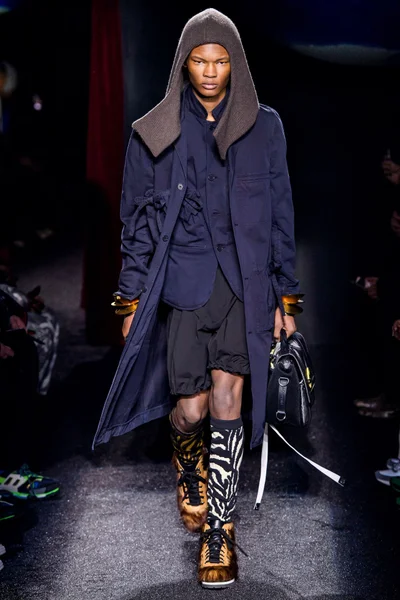Look 2